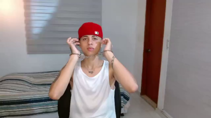 julian-stonee