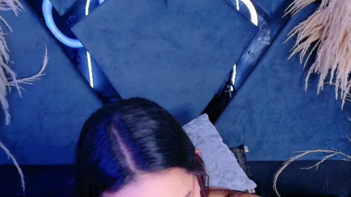 kylie-whitee