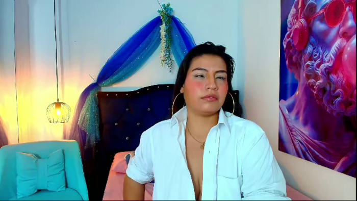 natashaa-bluee