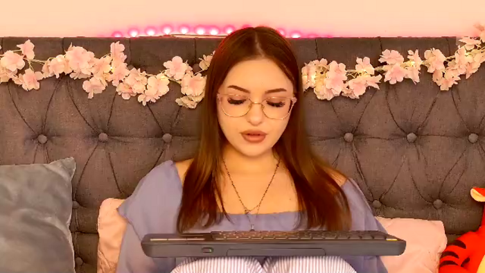 lindsey-lu