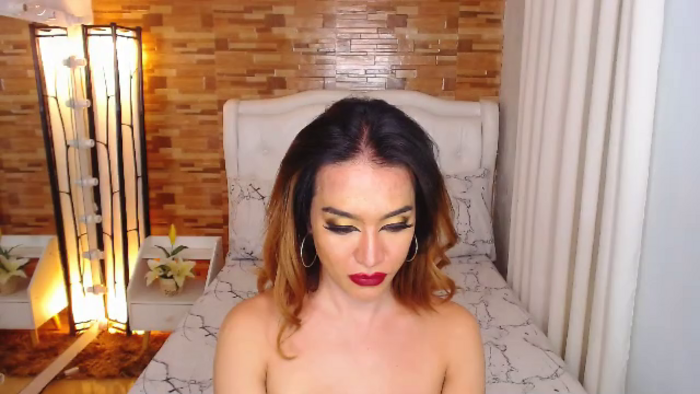 laura-addams