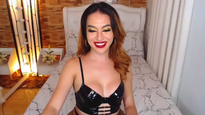 laura-addams