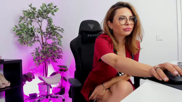 larissa-simson