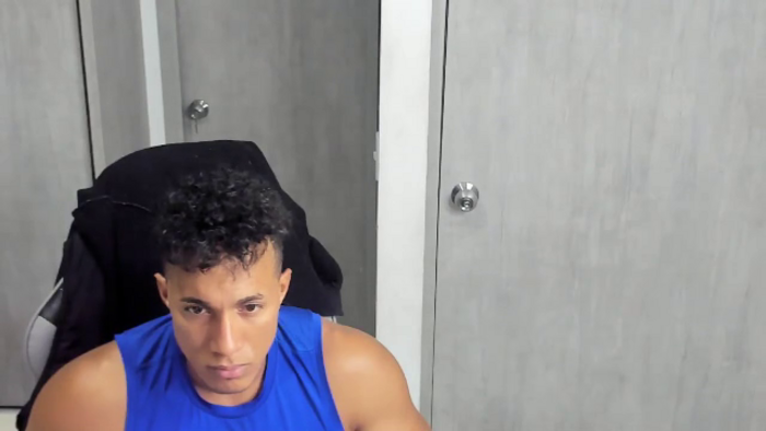 mat-strong