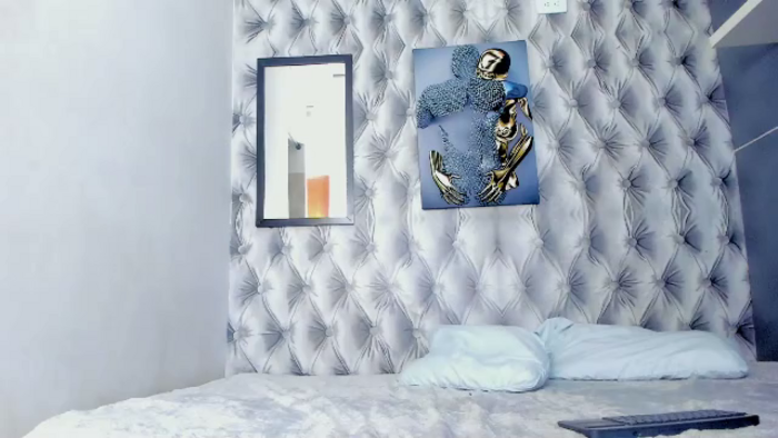 hylari-banks