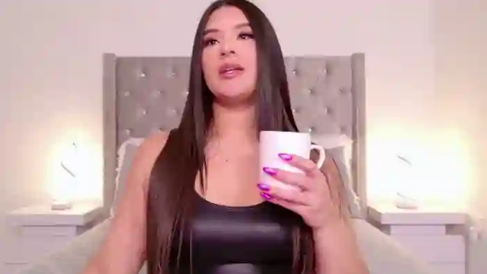 2025/07/27/flirt4free-julia-summers-01-59-02