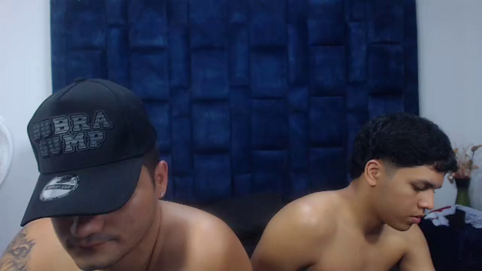 david-try-and-aria-flex-and-saantiiago