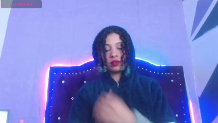 petite-ariana