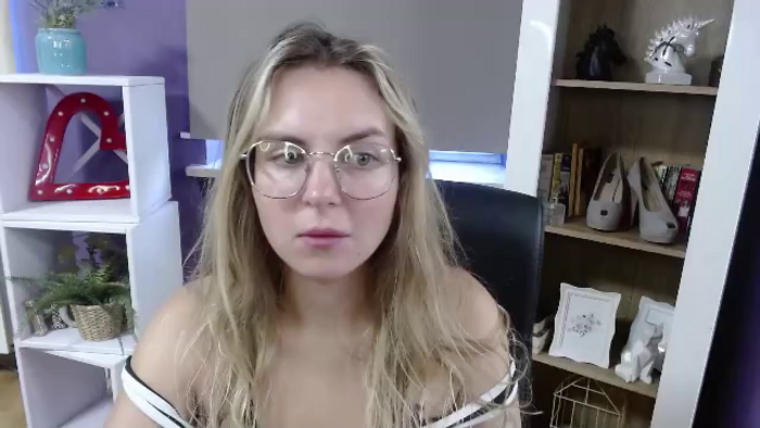 zoey-starx