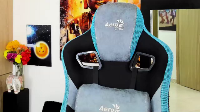 titan-jones