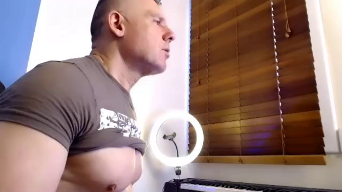 tom-fox