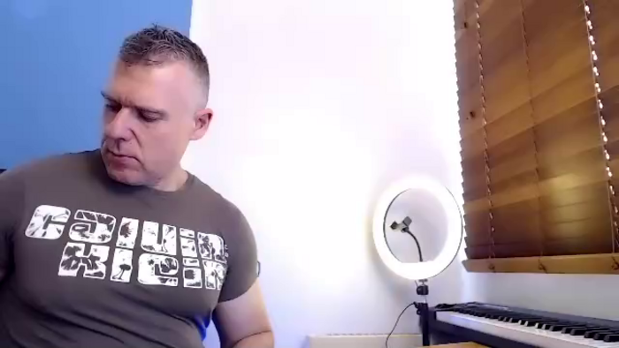 tom-fox