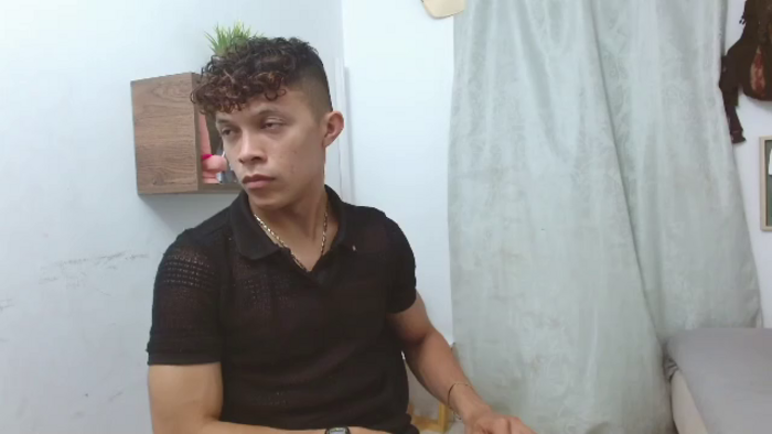 lucas-luxx