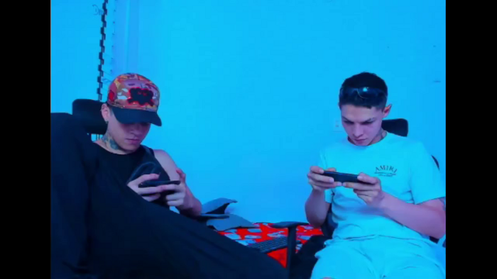 maxx-williamm-and-john-sally