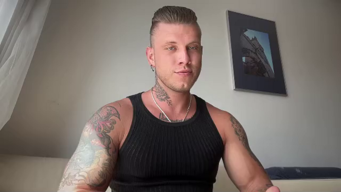 richie-grey