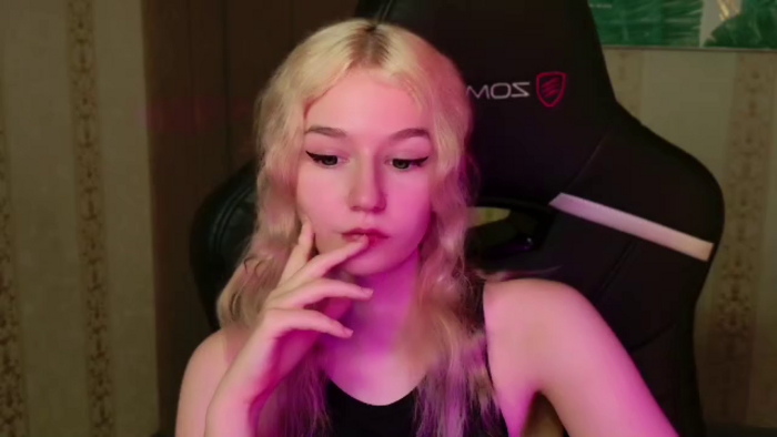 naomi-loys