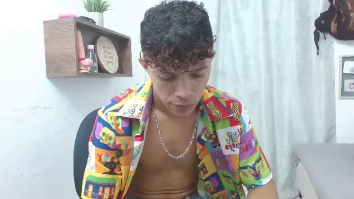 lucas-luxx