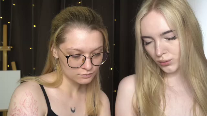 mae-beddingfield-and-sara-mauri