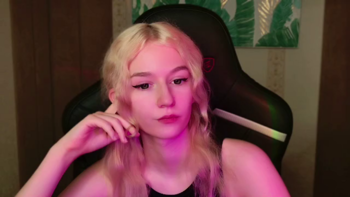 naomi-loys