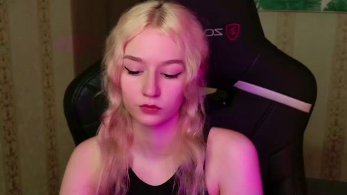 naomi-loys