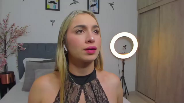 sarah-roux