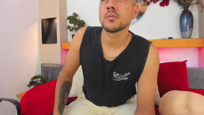 paul-riveraa