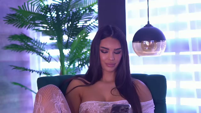 nicole-diva