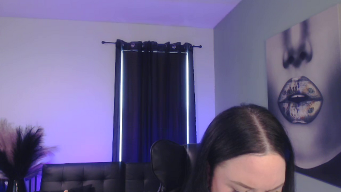 tia-bella