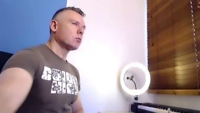 tom-fox