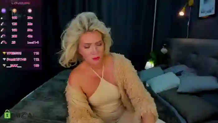 2025/08/05/flirt4free-luna-lewiss-07-30-19