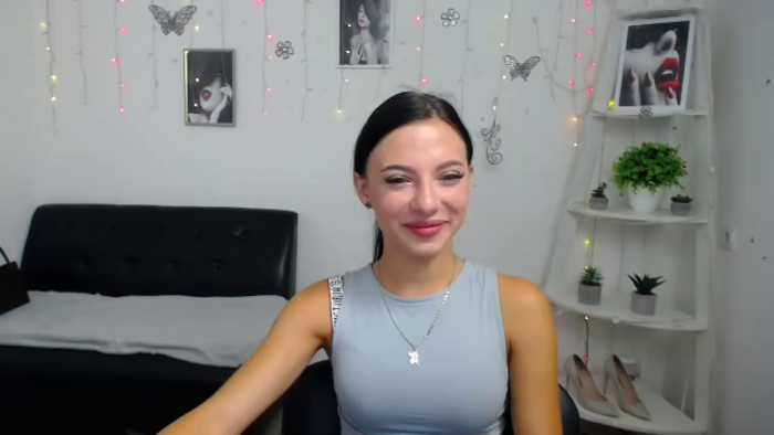 olivia-foxxy