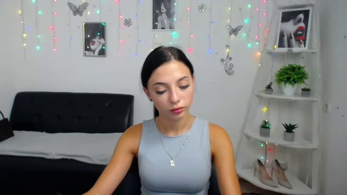 olivia-foxxy