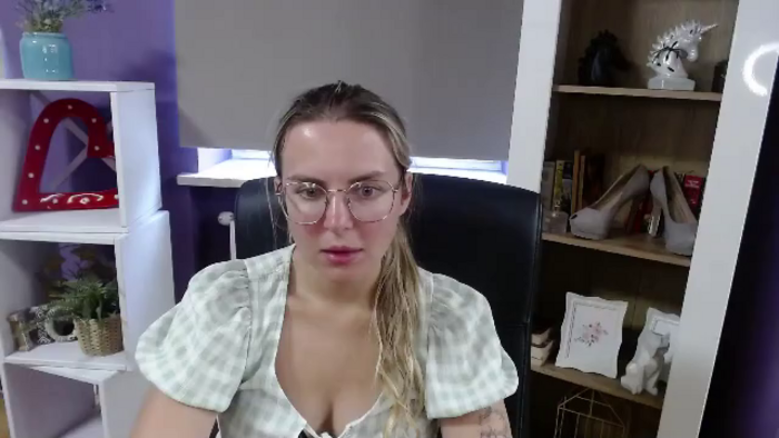 zoey-starx