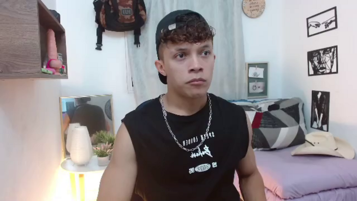 lucas-luxx