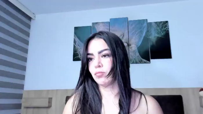 nahomy-cano