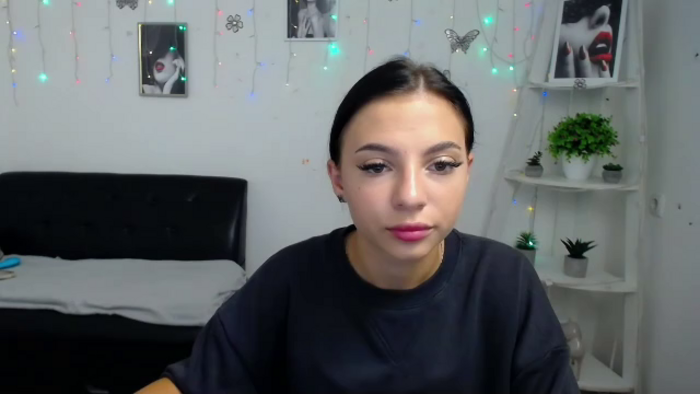 olivia-foxxy