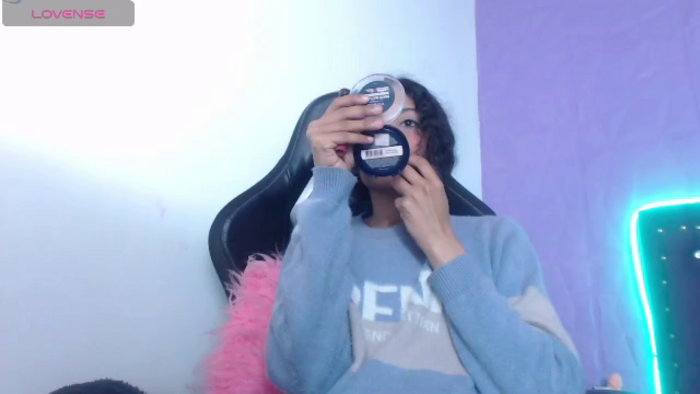 petite-ariana