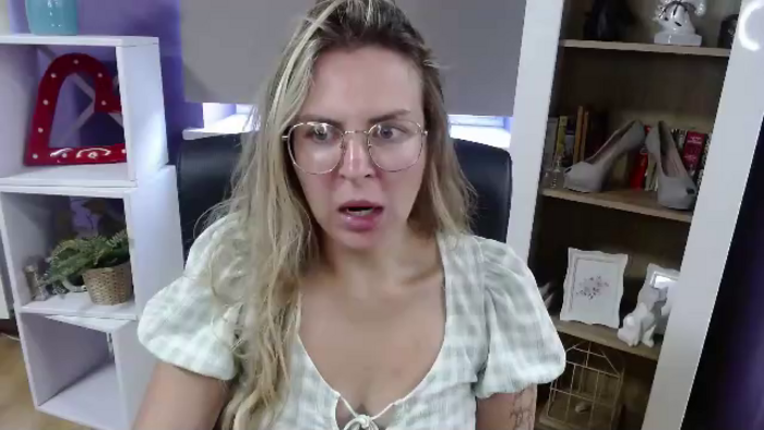 zoey-starx