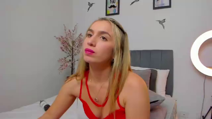 sarah-roux