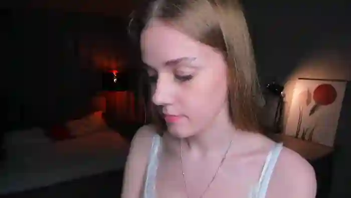 2025/08/08/flirt4free-udele-grindels-22-08-43