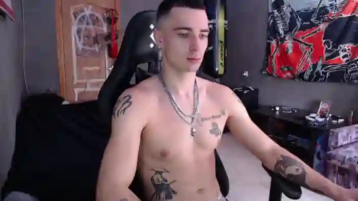 2025/08/08/flirt4free-greg-locke-09-57-01