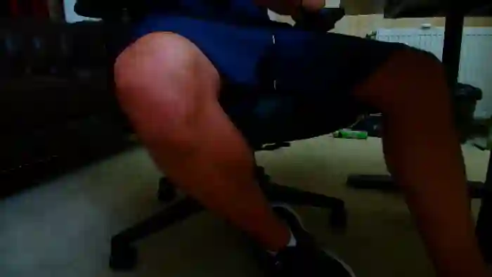 2025/08/08/flirt4free-josh-knights-09-25-38