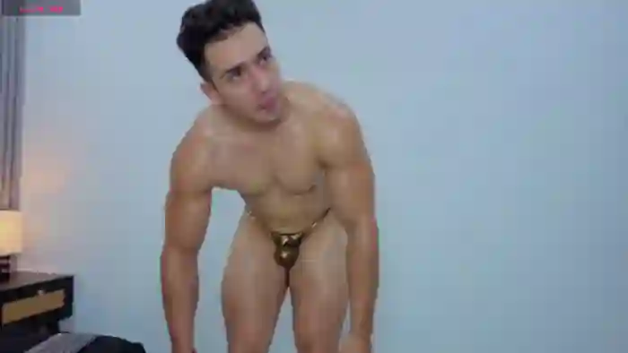 2025/08/08/flirt4free-liam-forestt-07-02-45