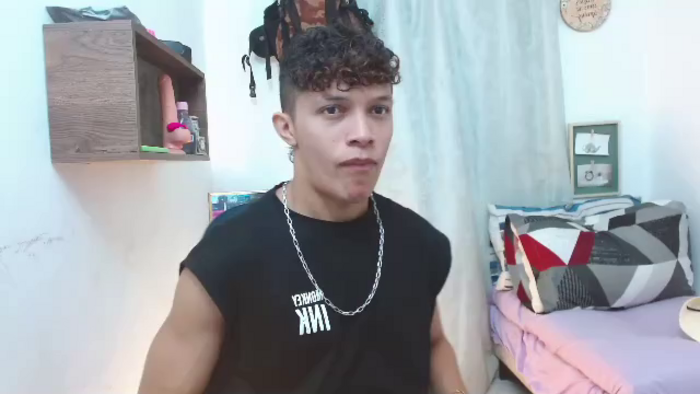 lucas-luxx