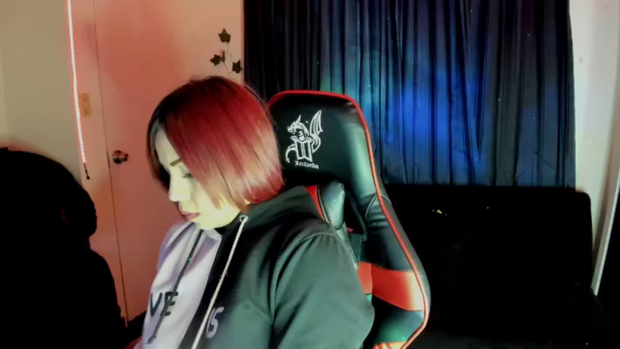 nikky-evans