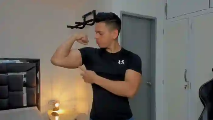 2025/08/09/flirt4free-stefan-lennox-11-19-05