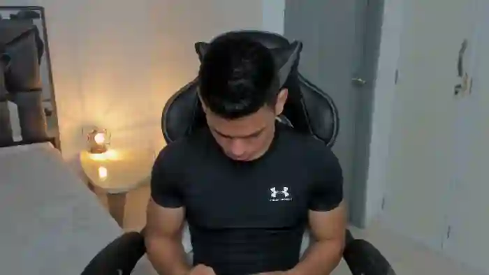 2025/08/09/flirt4free-stefan-lennox-19-54-42