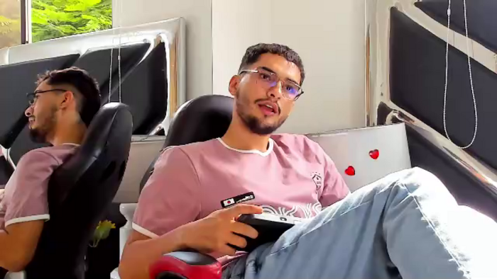 yoggi-aron