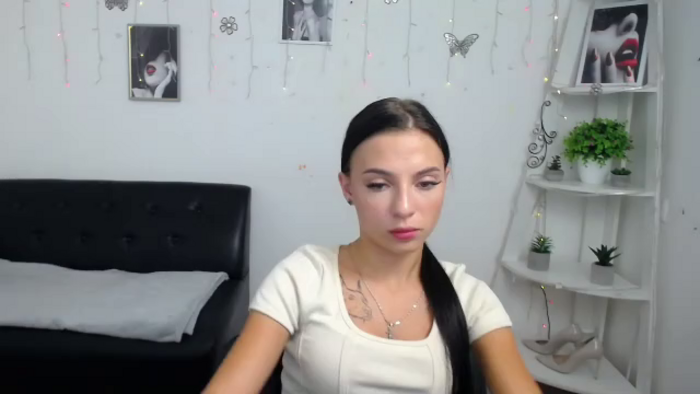 olivia-foxxy
