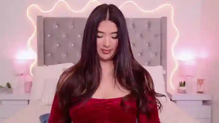 2025/08/13/flirt4free-julia-summers-03-09-34